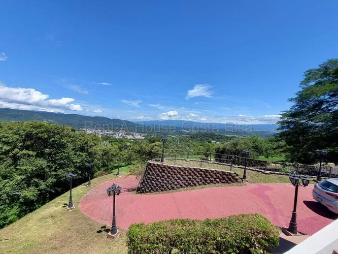 Venta de Casa en Ciudad Colón - Imagen 6