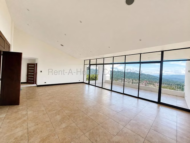 Venta de Casa en Ciudad Colón - Imagen 7