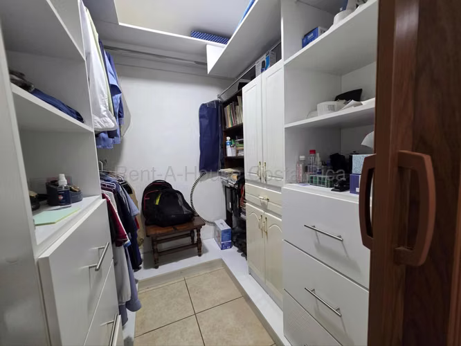 Venta de apartamento en primer piso en San Diego La Unión Cartago - Imagen 9