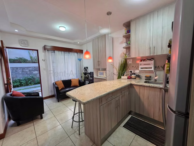Venta de apartamento en primer piso en San Diego La Unión Cartago - Imagen 3
