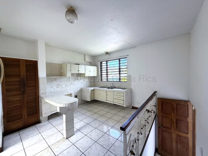 Venta de casa en Colonia del Rio Guadalupe Goicoechea - Imagen 18