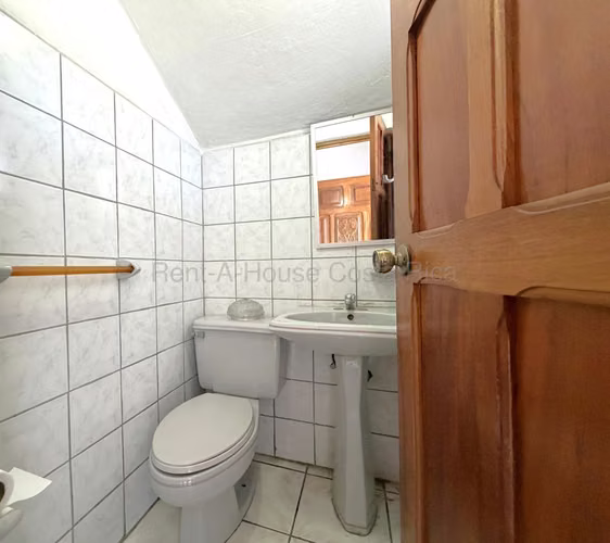 Venta de casa en Colonia del Rio Guadalupe Goicoechea - Imagen 4