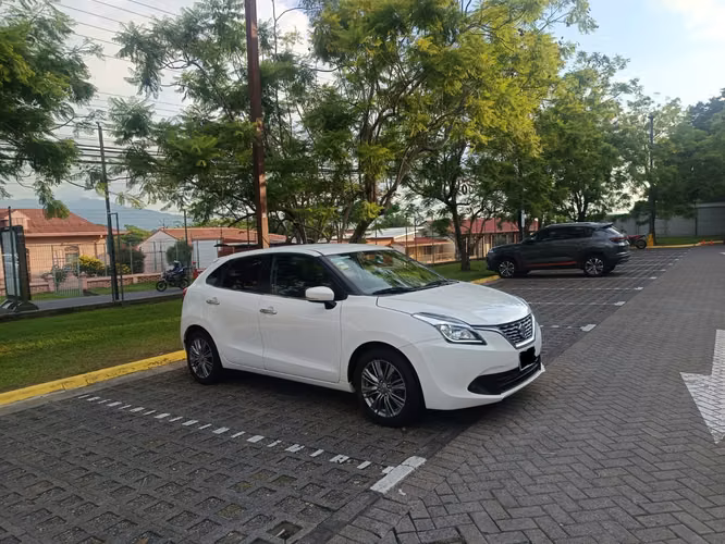 Suzuki Baleno 2017 XLS