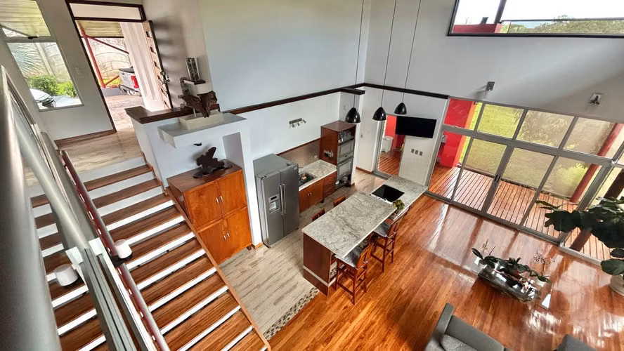 Venta de Casa estilo contemporaneo  en lote de 2400 m2 en la Guácima Alajuela - Imagen 4