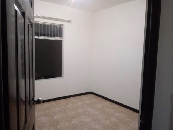 ALQUILER DE APARTAMENTO BARREAL HEREDIA - Imagen 5