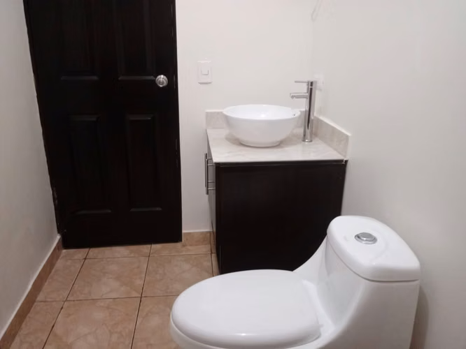 ALQUILER DE APARTAMENTO BARREAL HEREDIA - Imagen 7