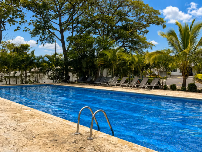 CASA EN VENTA EN LA GUÁCIMA - ALAJUELA, Condominio Al Andalus - Imagen 16