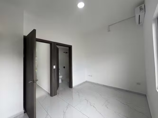 CASA EN VENTA EN LA GUÁCIMA - ALAJUELA, Condominio Al Andalus - Imagen 6