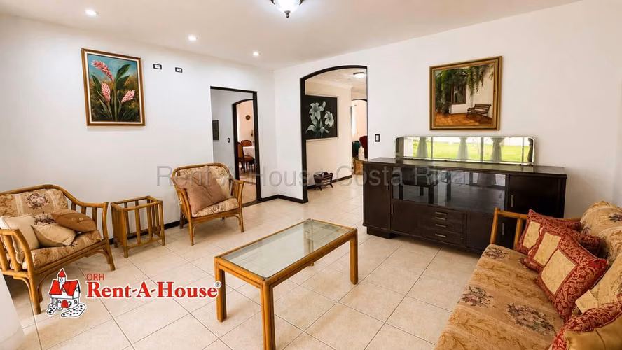 Venta de casa con 5 habitaciones  Uso Mixto en San Ramón de Tres Rios - Imagen 8