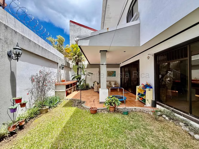 VENTA Casa en Curridabat Ayarco Este – Confort, Seguridad y ubicación - Imagen 17