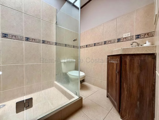 VENTA Casa en Curridabat Ayarco Este – Confort, Seguridad y ubicación - Imagen 13