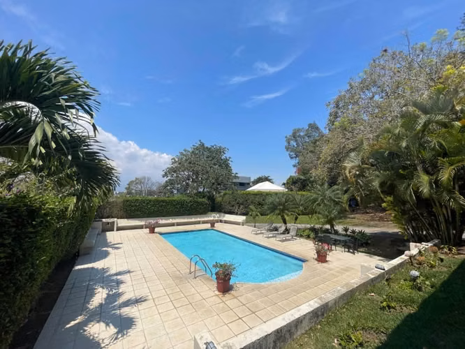 Se vende hermoso apartamento en Escazú con amenidades - Imagen 15