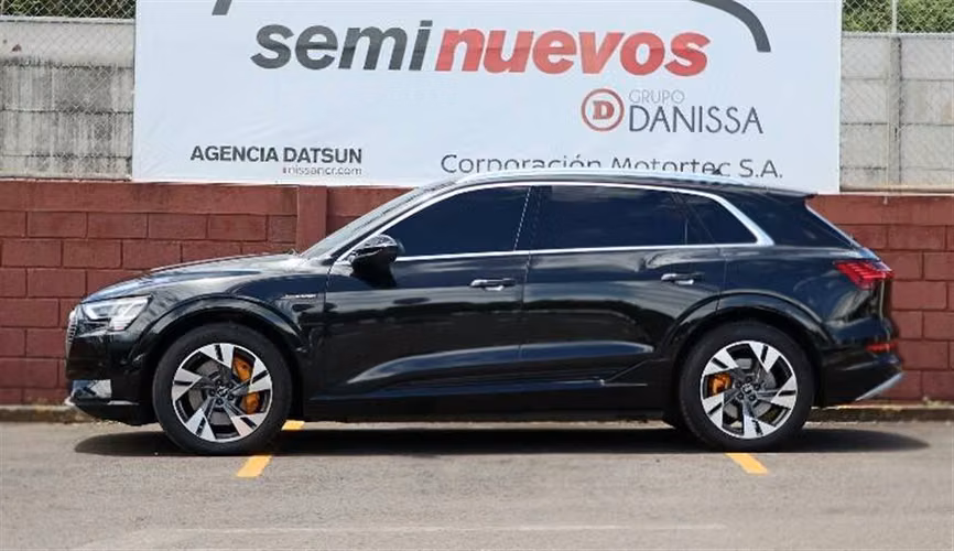 AUDI E-TRON 2023 AUTOMÁTICA ELÉCTRICO NEGRO