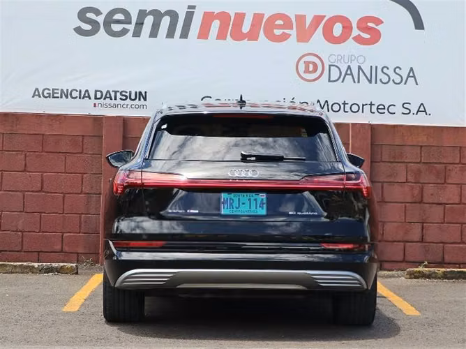AUDI E-TRON 2023 AUTOMÁTICA ELÉCTRICO NEGRO