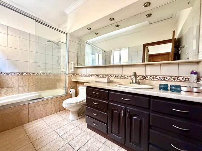 VENTA DE CASA EN CONDOMINIO / CURRIDABAT / PINARES - Imagen 18