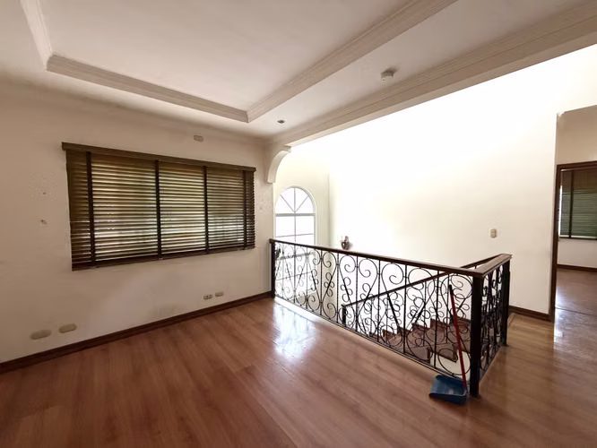 VENTA DE CASA EN CONDOMINIO / CURRIDABAT / PINARES - Imagen 18