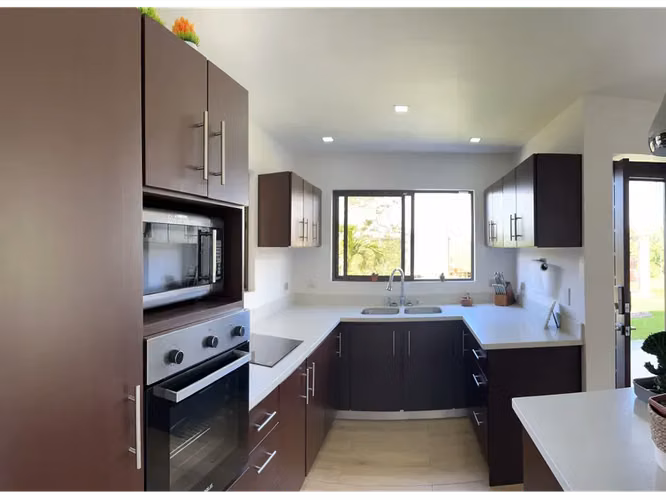 Exclusiva Casa en La Abundancia, San Carlos
