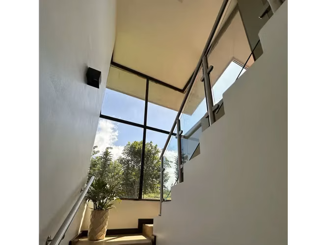 Exclusiva Casa en La Abundancia, San Carlos