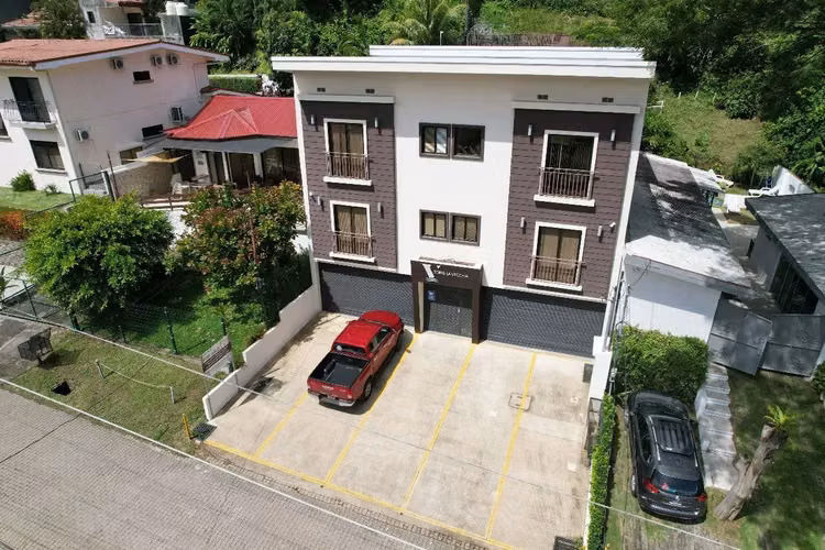Edificio en venta en Punta Leona - Imagen 2