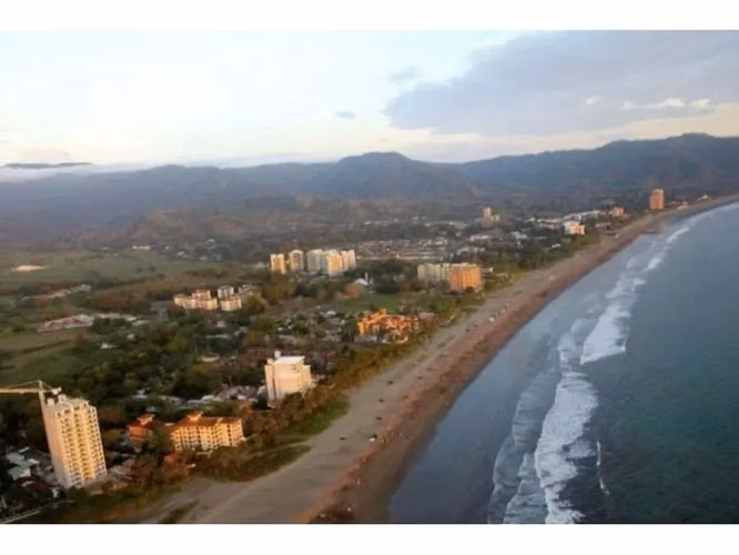 Apartamentos en Venta en Condominio Torres del Mar, Jacó, Puntarenas - Imagen 17