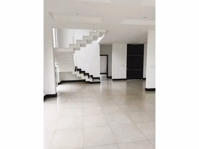Residencia en Venta o Alquiler en Lindora, Santa Ana