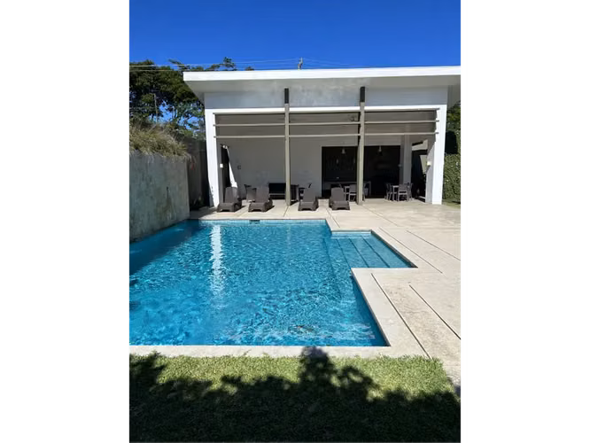 Residencia en Venta o Alquiler en Lindora, Santa Ana