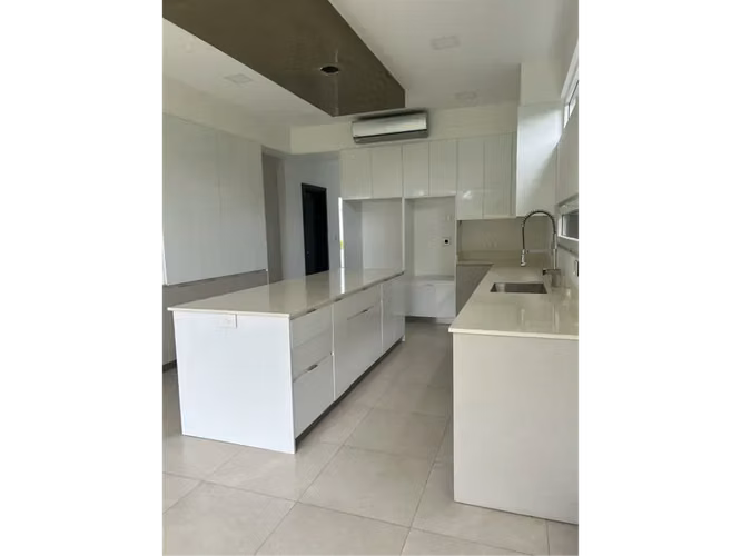 Residencia en Venta o Alquiler en Lindora, Santa Ana
