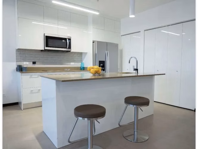 Versatile Apartment/Condo in Pozos, Santa Ana