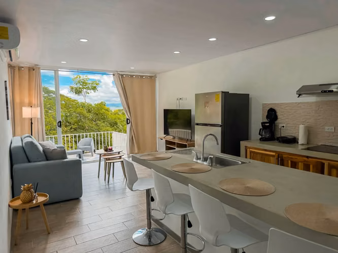 Villas Modernas con Vista al Mar en Playa Pita, Tres Villas Privadas con Configuraciones de Una y Dos Habitaciones