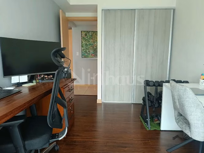 Venta de apartamento esquinero en torre en zona Cariari - Imagen 7