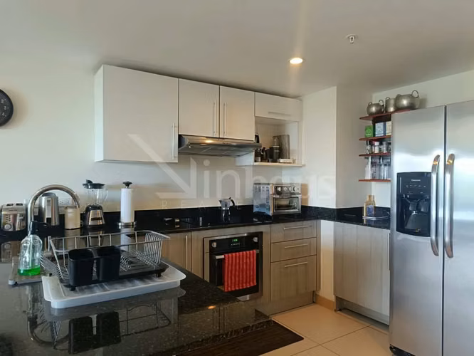 Venta de apartamento esquinero en torre en zona Cariari - Imagen 2