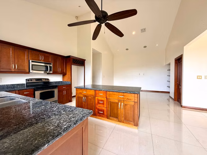 ALQUILER Y VENTA DE APARTAMENTO  EN CONDOMINIO VALLE ARRIBA - Imagen 9
