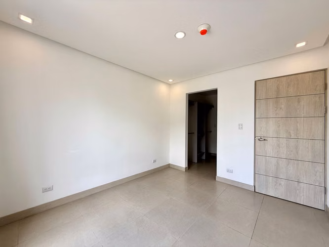 VENTA Y ALQUILER DE APARTAMENTO SEMI AMUEBLADO EN CONDOMINIO VENTUS - Imagen 10