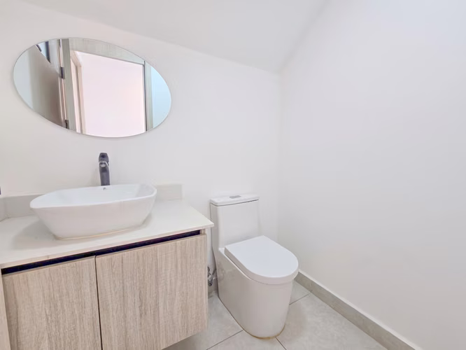 Para estrenar! Alquiler de casa en Condominio Lindora Village – Santa Ana - Imagen 10