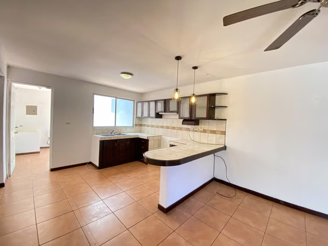 Alquiler de Apartamento en Guachipelín Norte de Escazú 420.000