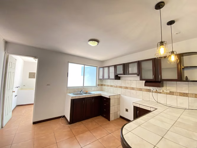 Alquiler de Apartamento en Guachipelín Norte de Escazú 420.000 - Imagen 7