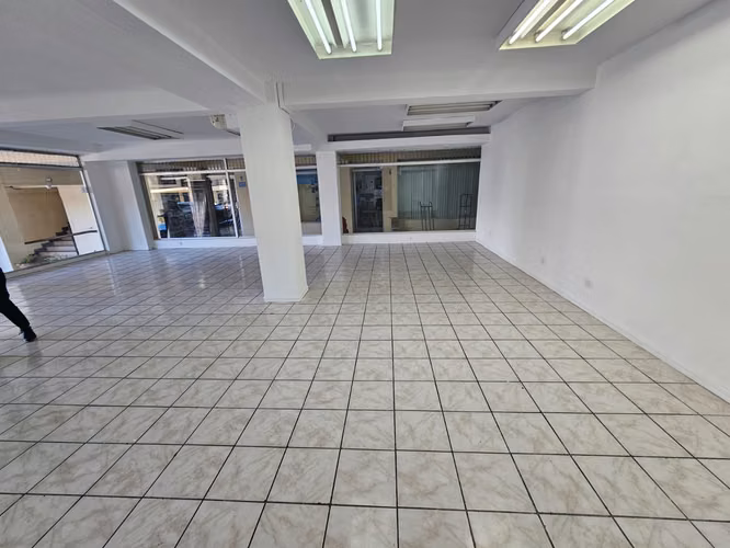 Escazu - Alquiler Local Comercial - Imagen 3