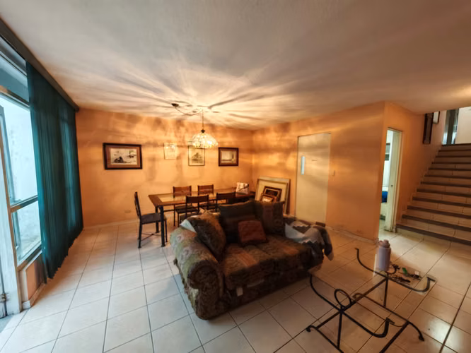 SE ALQUILA CASA DE 4 HABITACIONES EN GEROMA ROHORMOSER - Imagen 11