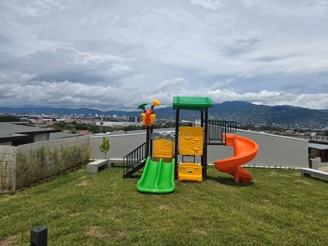 CASA NUEVA DE UNA PLANTA EN CONDOMINIO ÁRBORA, HEREDIA - Imagen 4