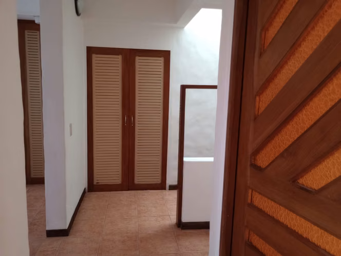 Pinares-4 hab-Lindo-Seguro-Silencioso-200m2 - Imagen 6