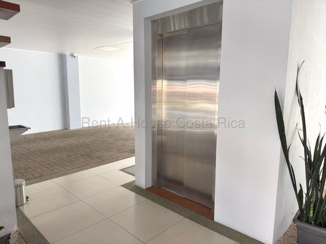 Alquiler de apartamento en San Rafael Oreamuno - Imagen 3