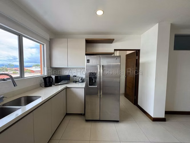 Alquiler de apartamento en San Rafael Oreamuno - Imagen 9