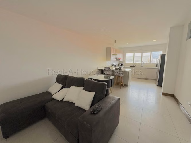 Alquiler de apartamento en San Rafael Oreamuno - Imagen 4