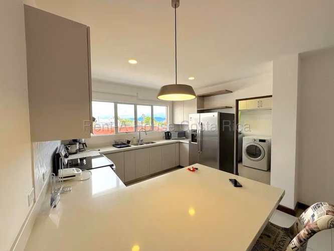 Alquiler de apartamento en San Rafael Oreamuno - Imagen 7
