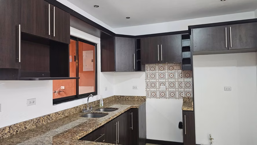 Alquiler de casa en condominio de Concepción Cartago - Imagen 3