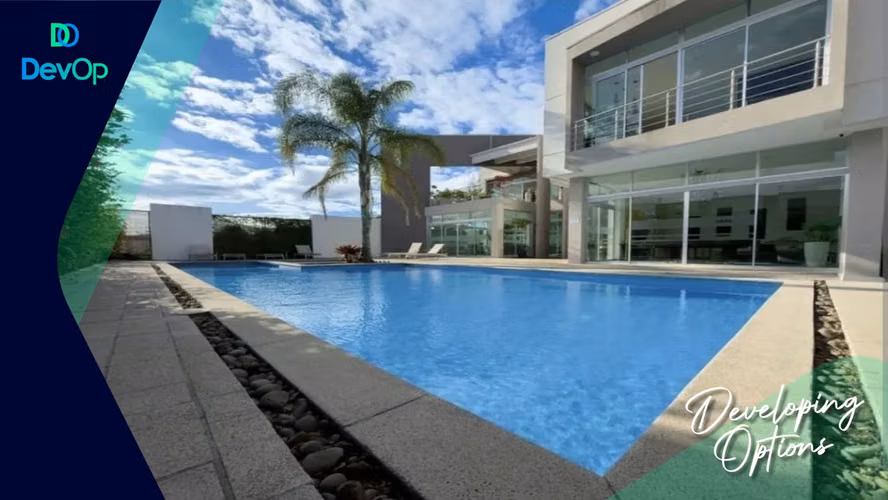 Venta de hermosa casa en condominio Latitud 222, Mercedes heredia