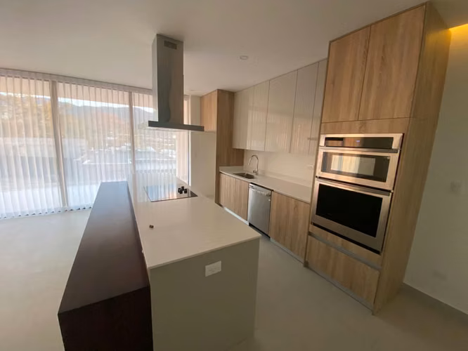 CASA DE LUJO EN VENTA O ALQUILER – SANTA ANA BOULEVARD, POZOS DE SANTA ANA - Imagen 6