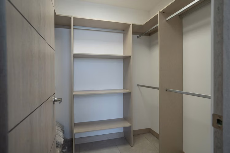 Venta de casa nueva en condominio con amenidades de lujo