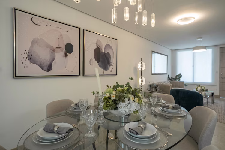 Venta de casa nueva en condominio con amenidades de lujo