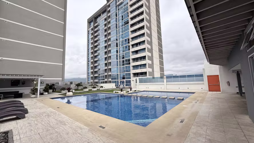 Alquiler de Apartamento de 2 habitaciones en Torre Los Yoses - Imagen 12